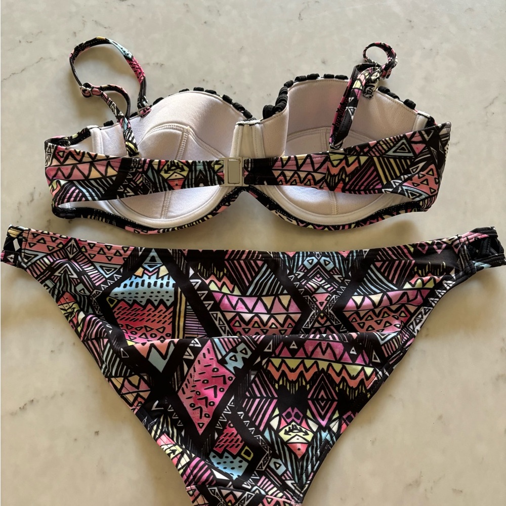 New Without Tags Minkpink Bikini Set Size Large - image 5